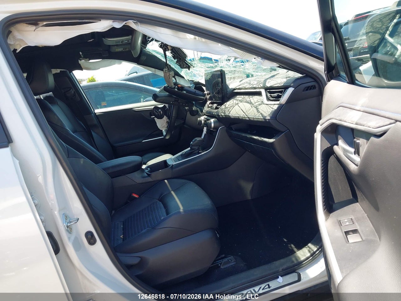 2023 TOYOTA RAV4 HYBRID XSE thumbnail 6