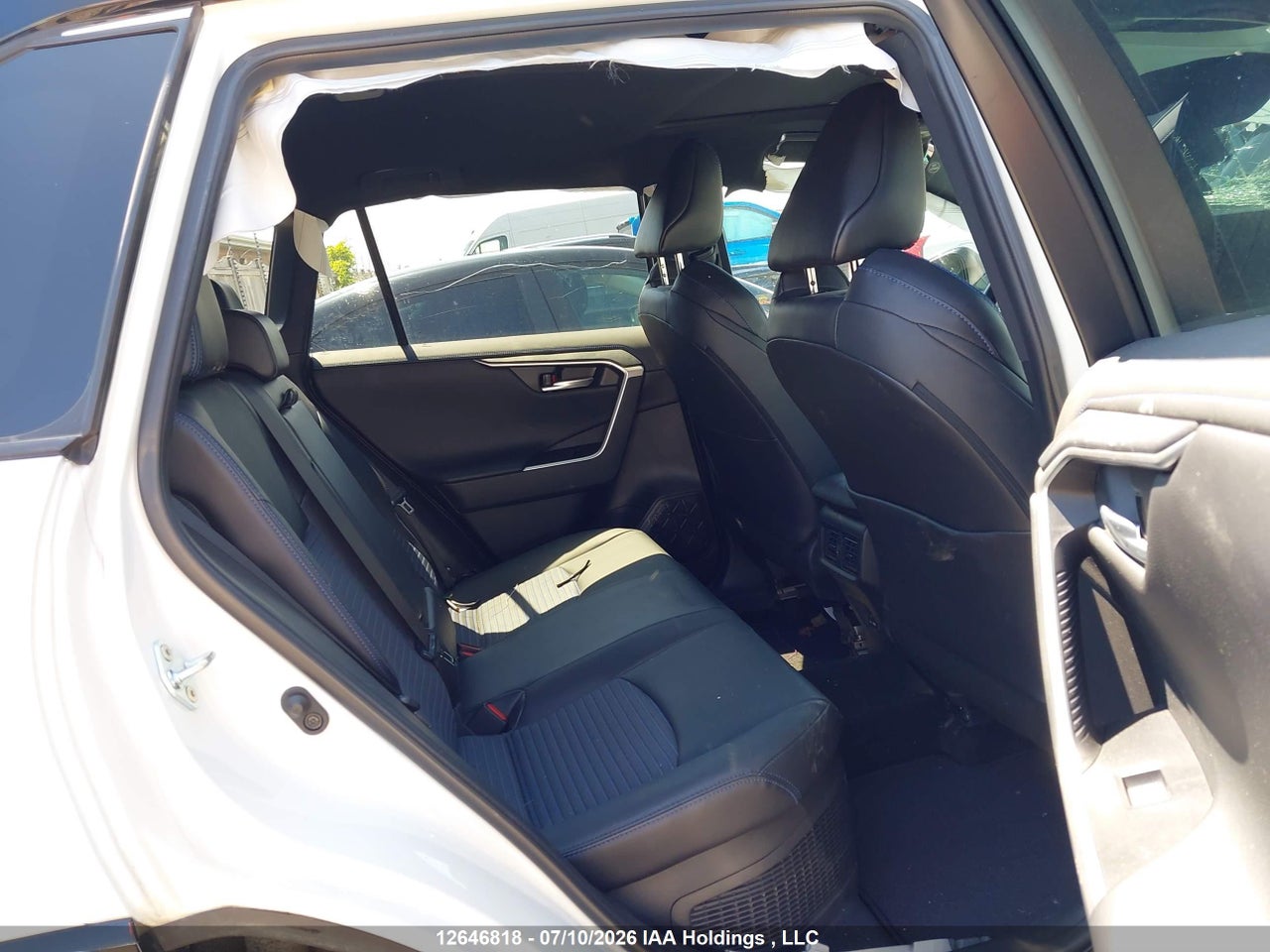 2023 TOYOTA RAV4 HYBRID XSE thumbnail 9