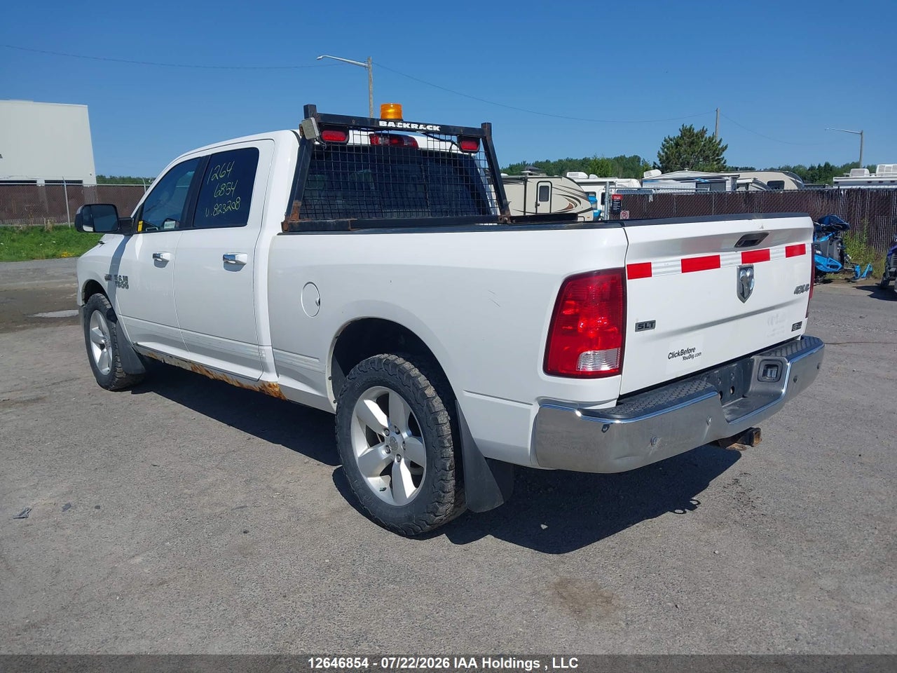 2017 RAM 1500 SLT thumbnail 4