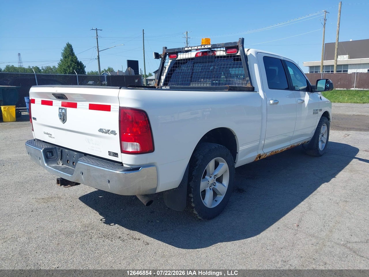 2017 RAM 1500 SLT thumbnail 5