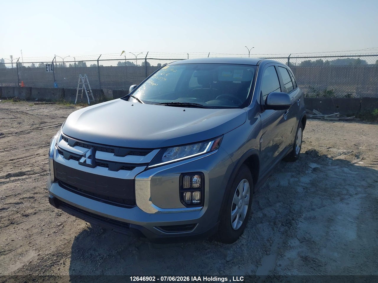 2026 MITSUBISHI RVR ES thumbnail 3