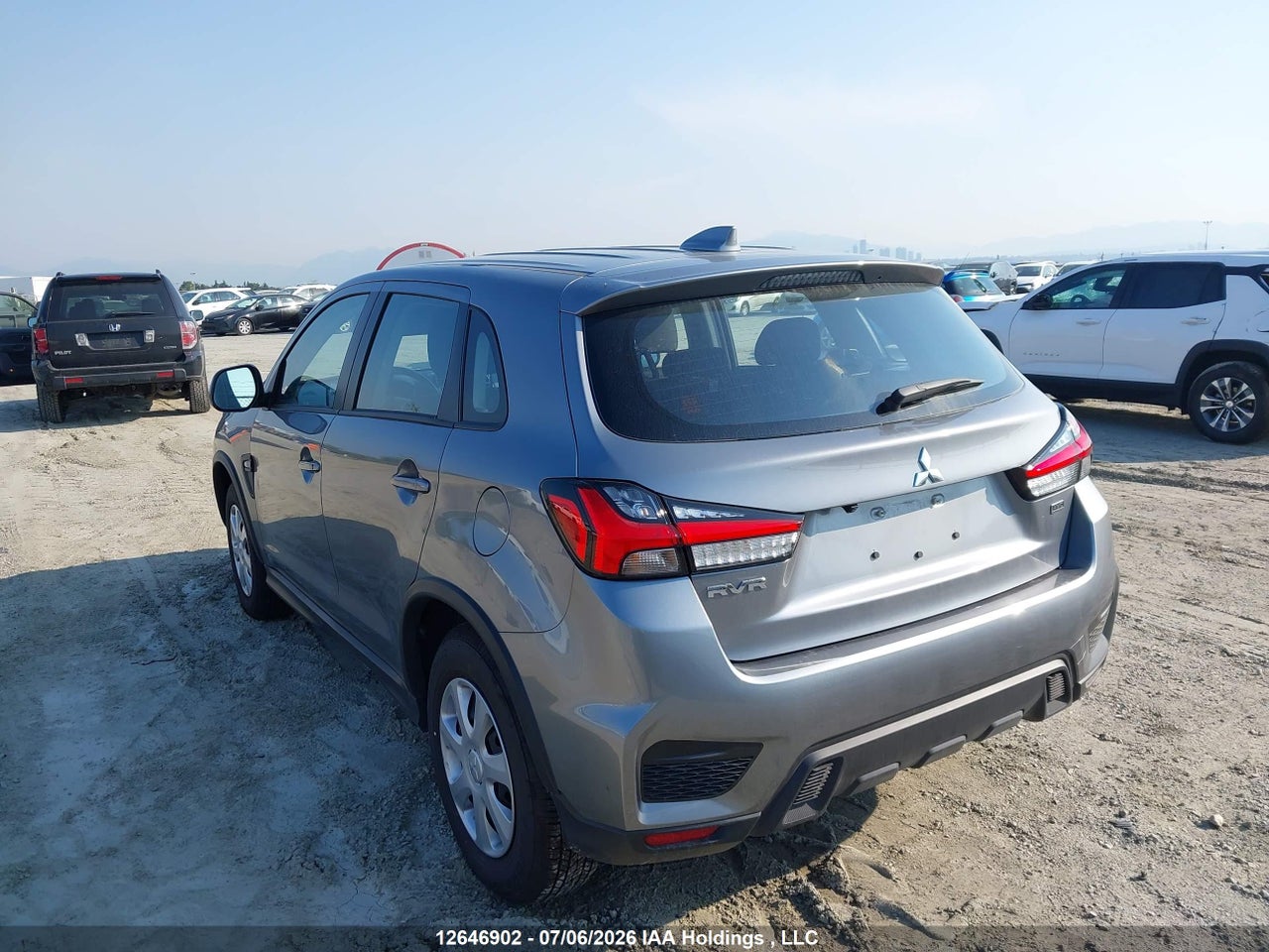 2026 MITSUBISHI RVR ES thumbnail 4