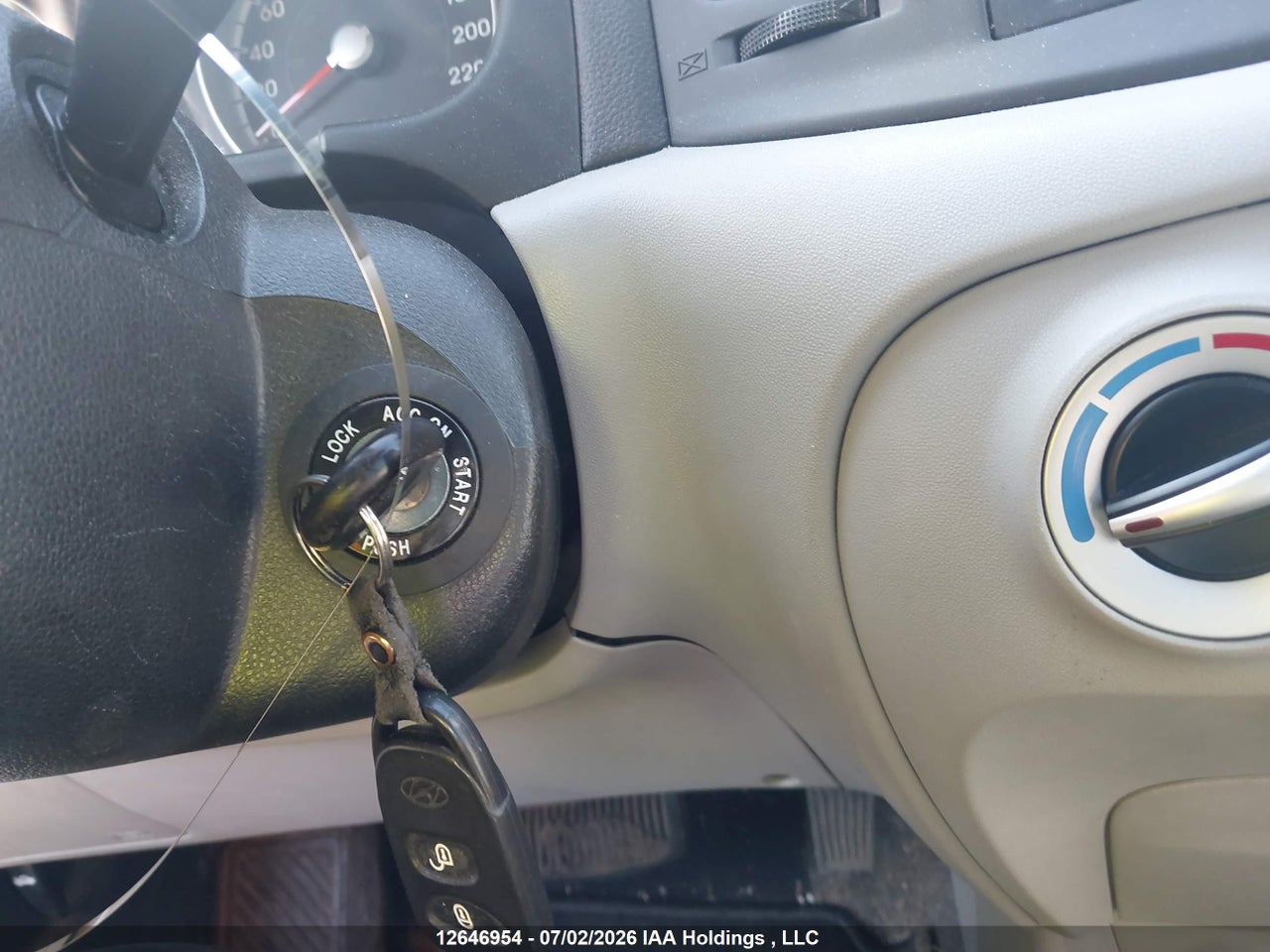 2011 HYUNDAI ACCENT GL thumbnail 12