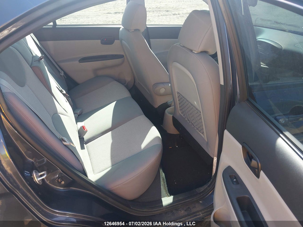 2011 HYUNDAI ACCENT GL thumbnail 9
