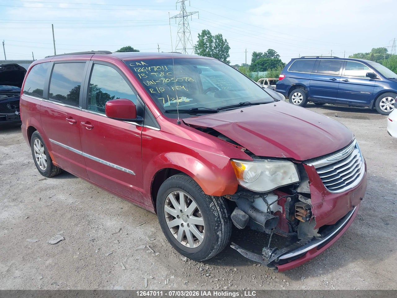 2013 CHRYSLER TOWN & COUNTRY TOURING thumbnail 2