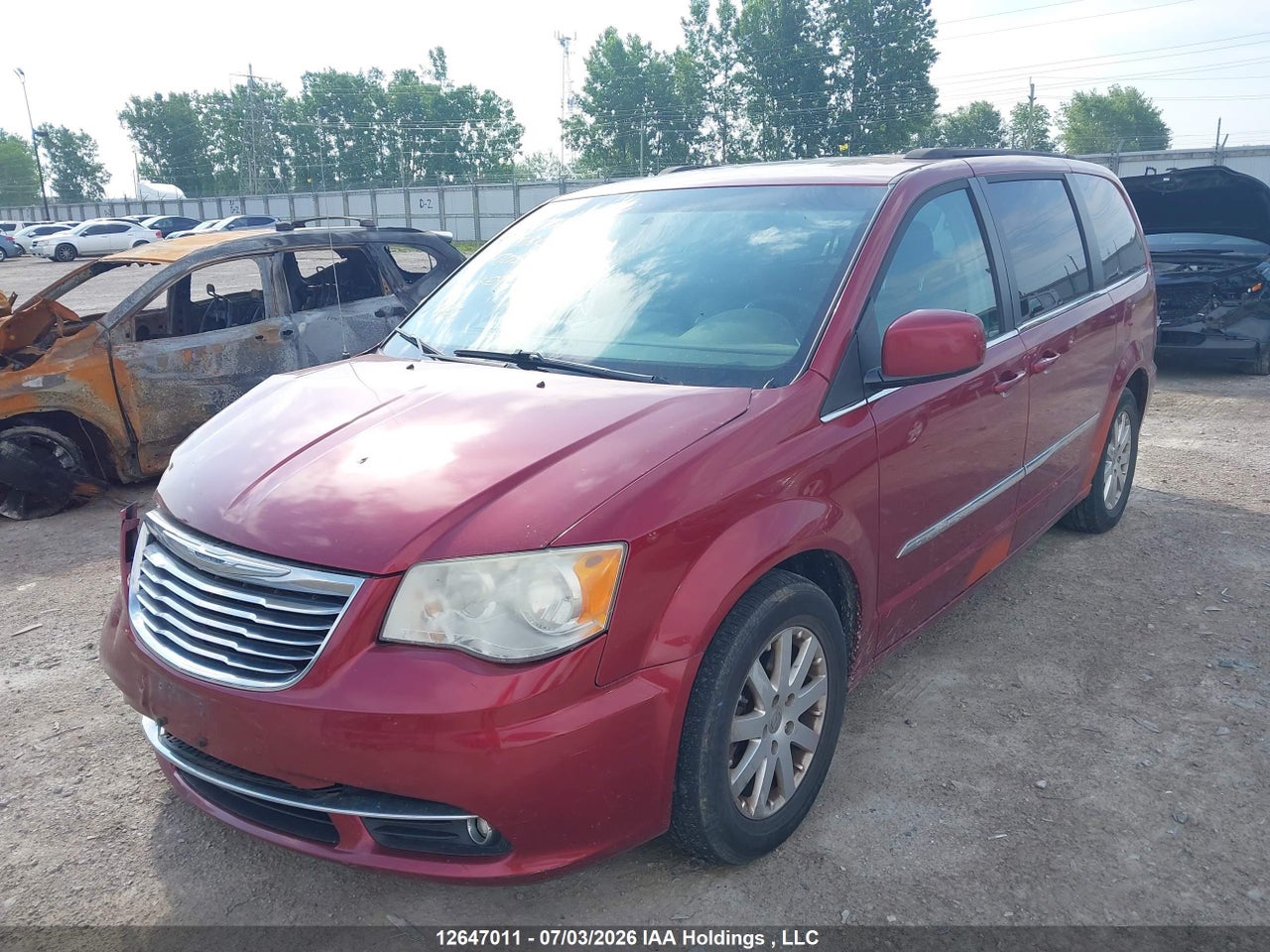 2013 CHRYSLER TOWN & COUNTRY TOURING thumbnail 3