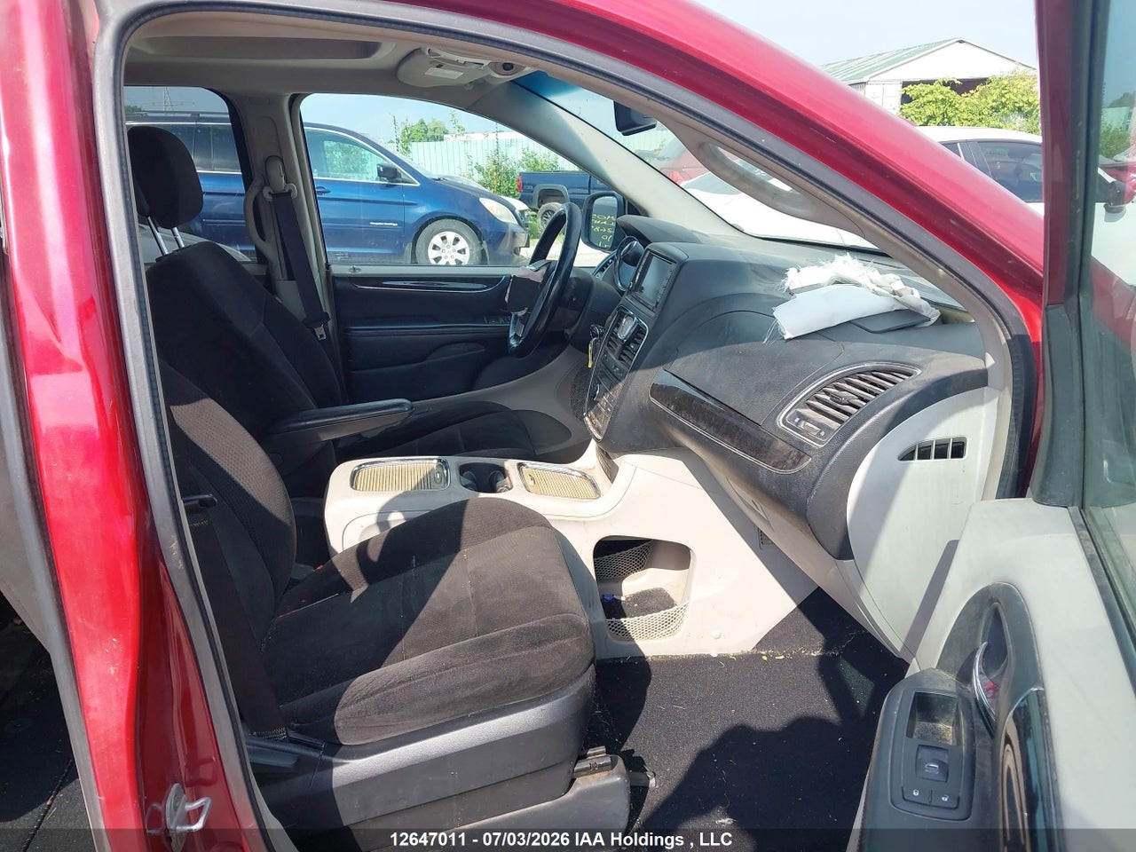 2013 CHRYSLER TOWN & COUNTRY TOURING thumbnail 6