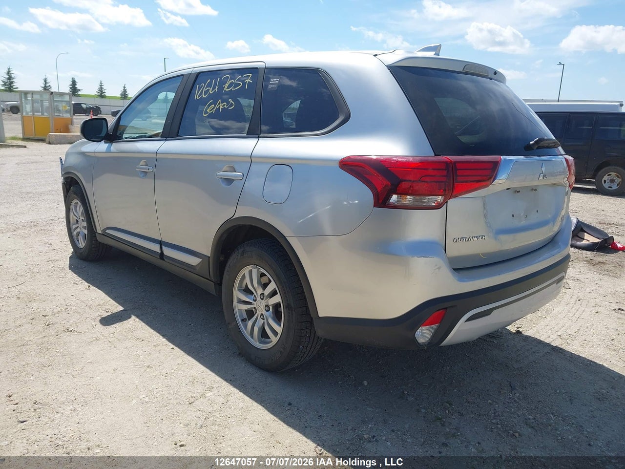 2020 MITSUBISHI OUTLANDER ES thumbnail 4