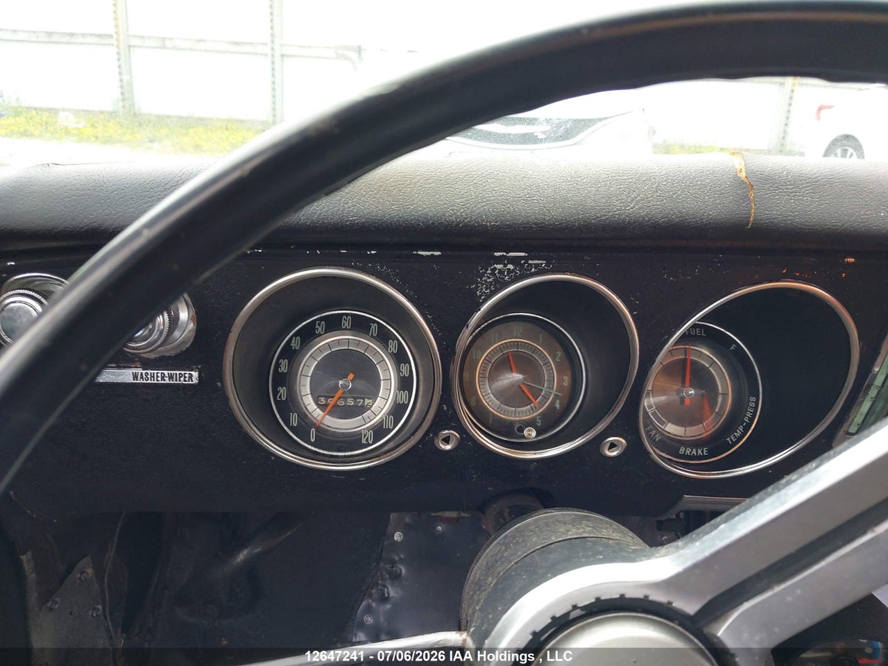1966 CHEVROLET CORVAIR thumbnail 8