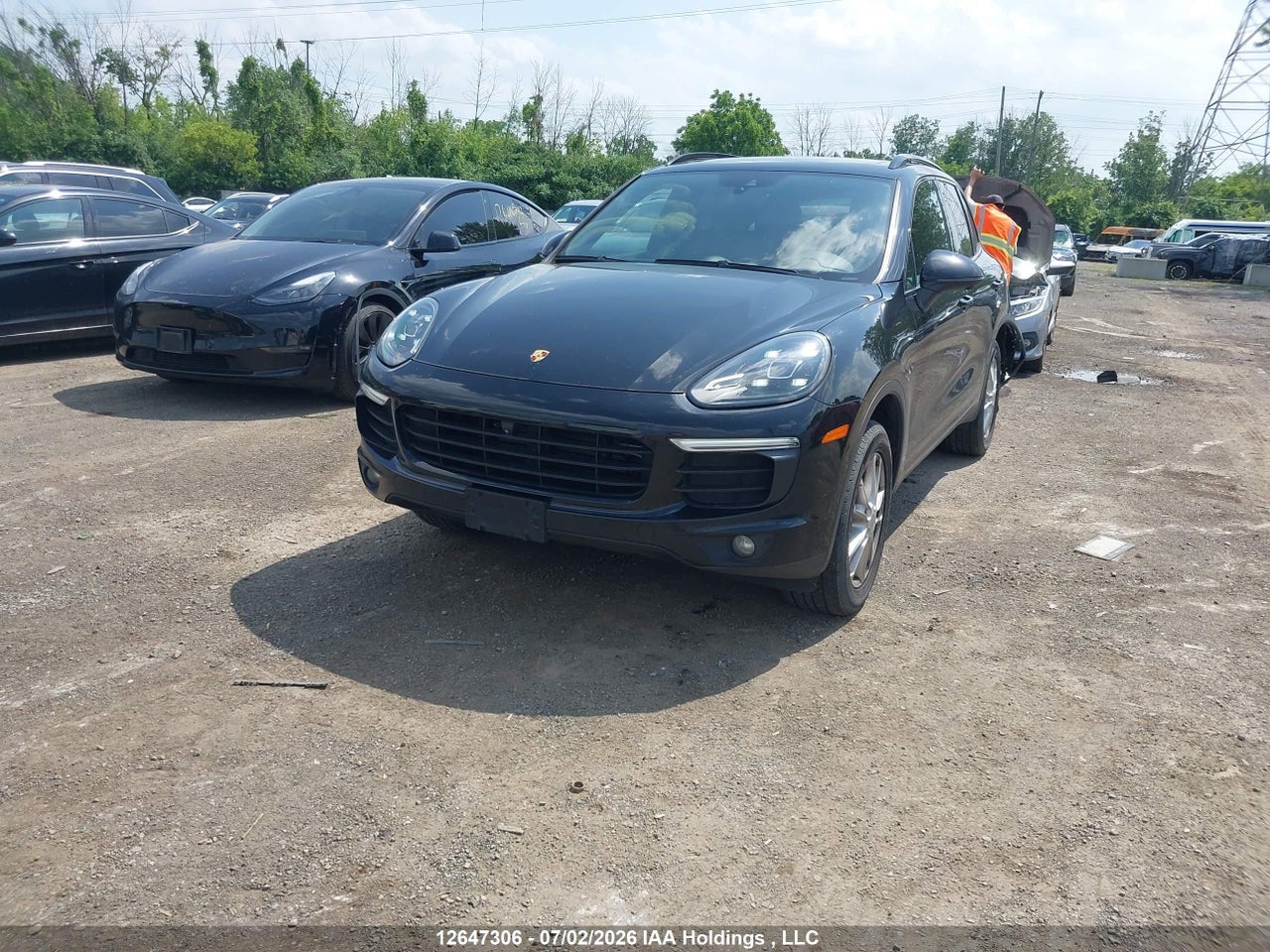 2017 PORSCHE CAYENNE PLATINUM EDITION thumbnail 3
