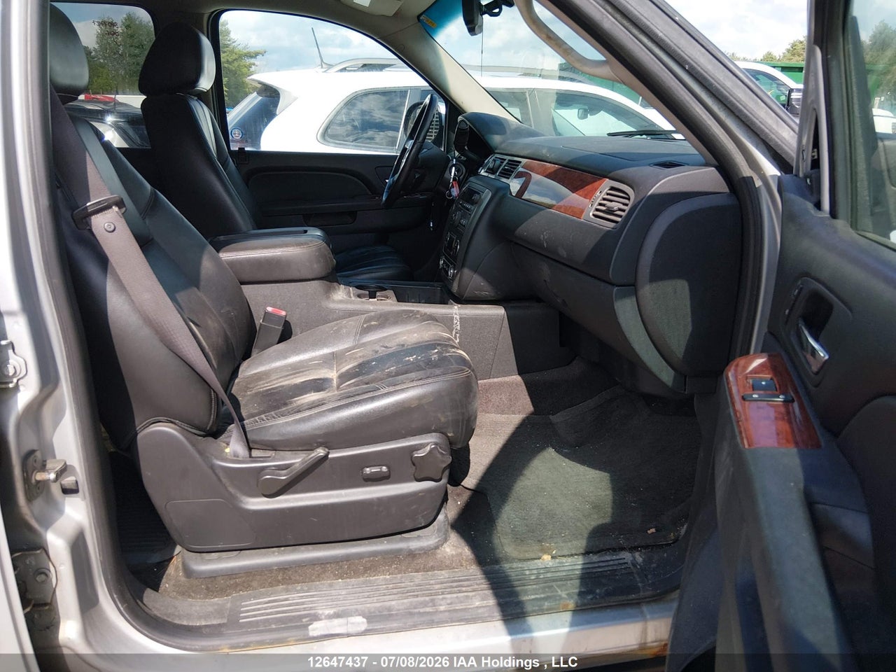 2012 GMC YUKON SLT thumbnail 6