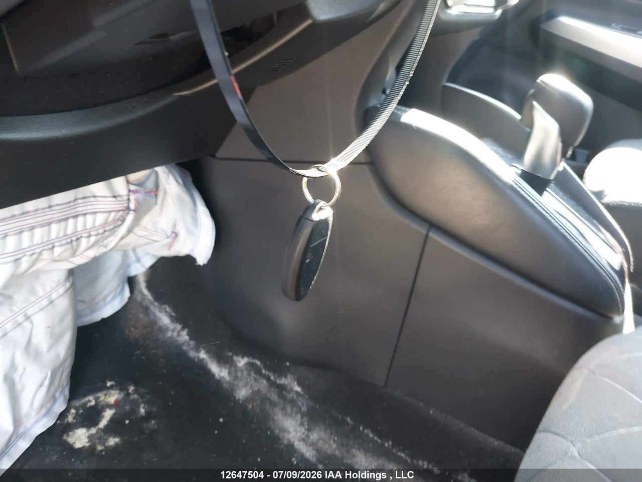 2019 NISSAN KICKS S/SR/SV thumbnail 12
