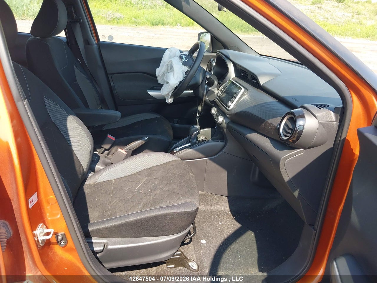 2019 NISSAN KICKS S/SR/SV thumbnail 6