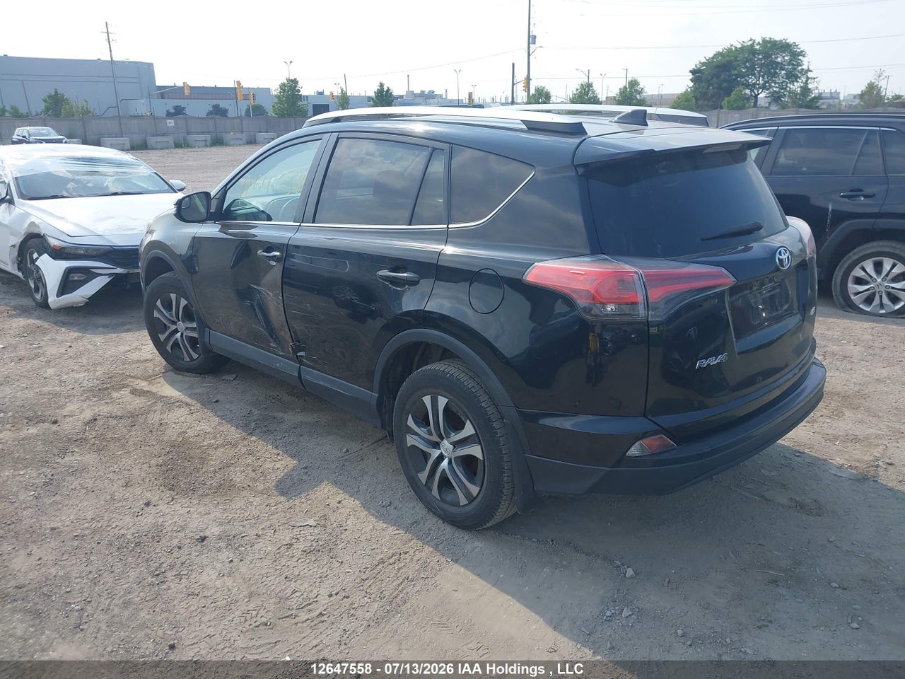 2016 TOYOTA RAV4 LE thumbnail 4