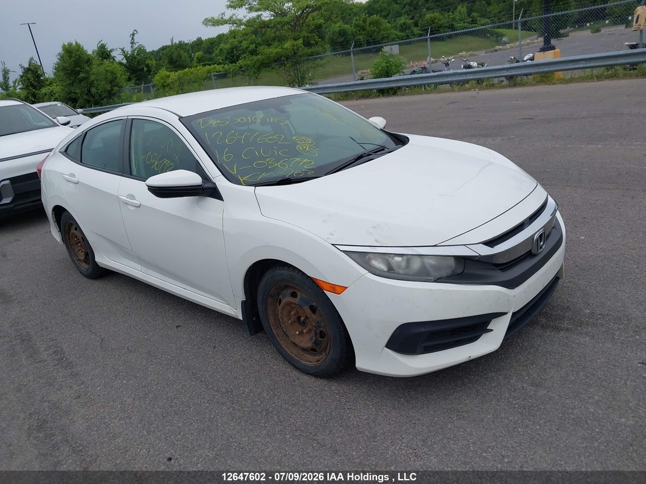 2016 HONDA CIVIC LX thumbnail 2