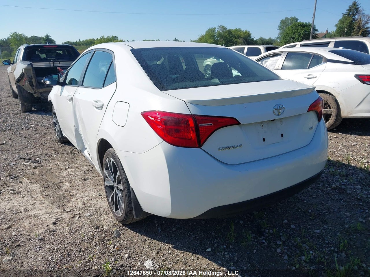 2017 TOYOTA COROLLA thumbnail 4