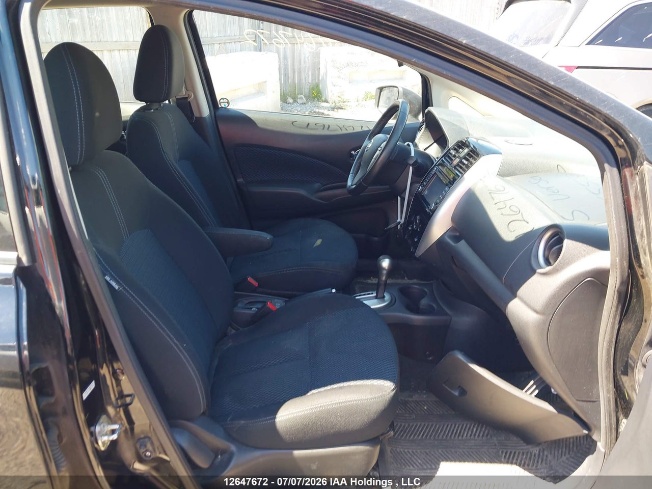 2015 NISSAN VERSA thumbnail 6