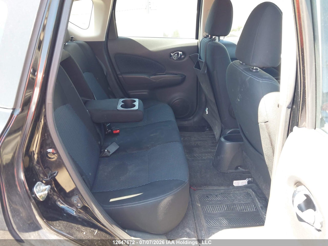 2015 NISSAN VERSA thumbnail 9