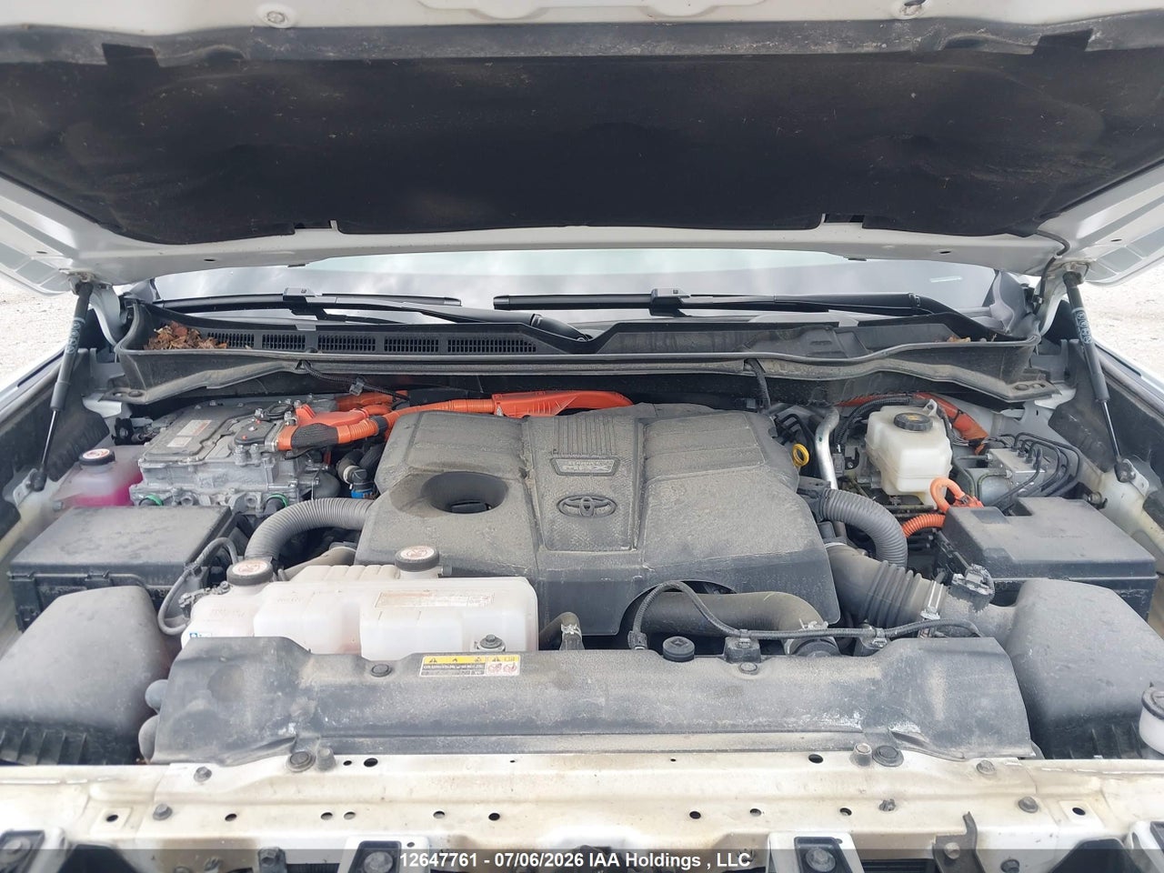 2024 TOYOTA TUNDRA HYBRID LIMITED 4X4 thumbnail 11