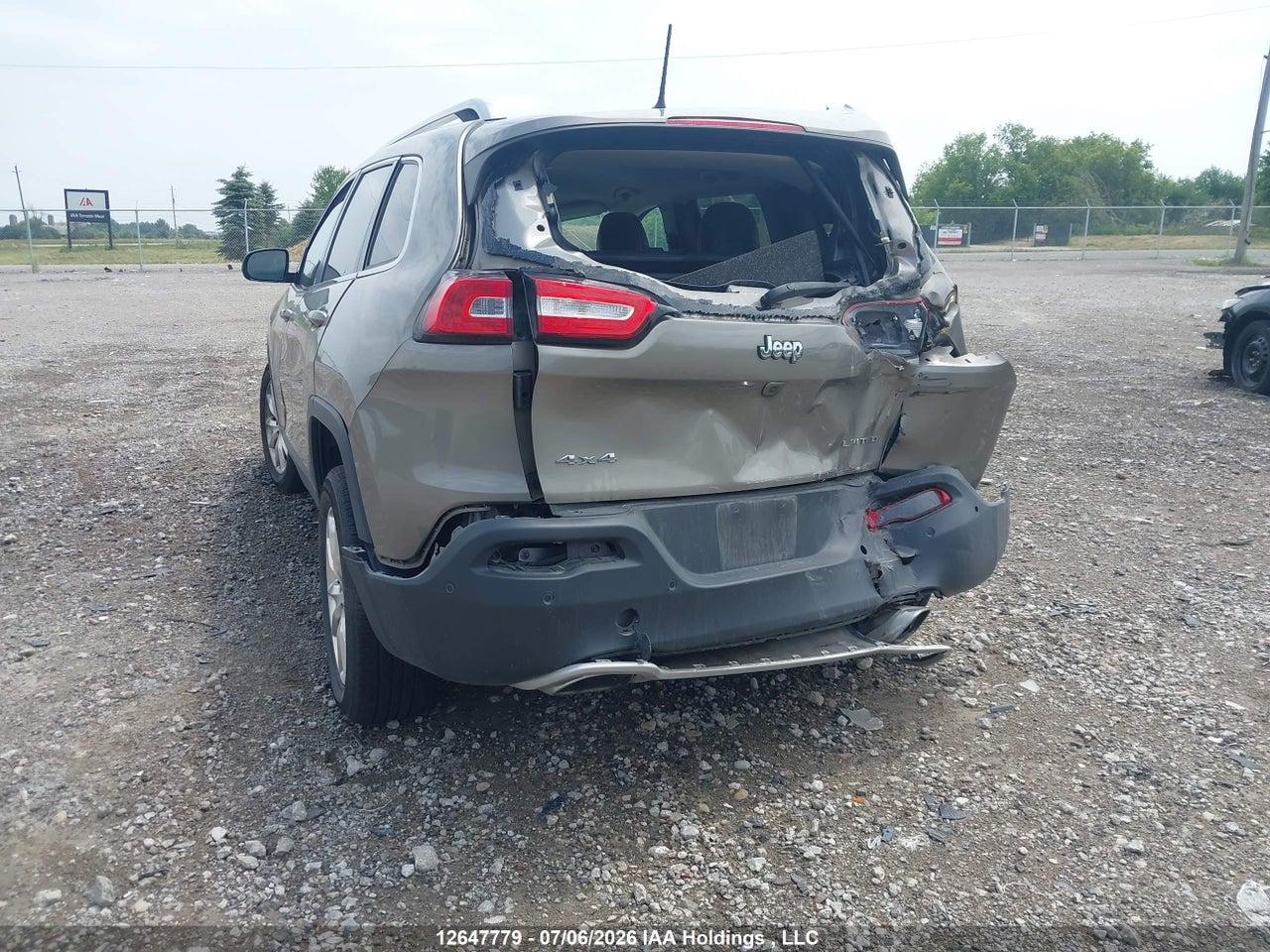 2017 JEEP CHEROKEE LIMITED thumbnail 4