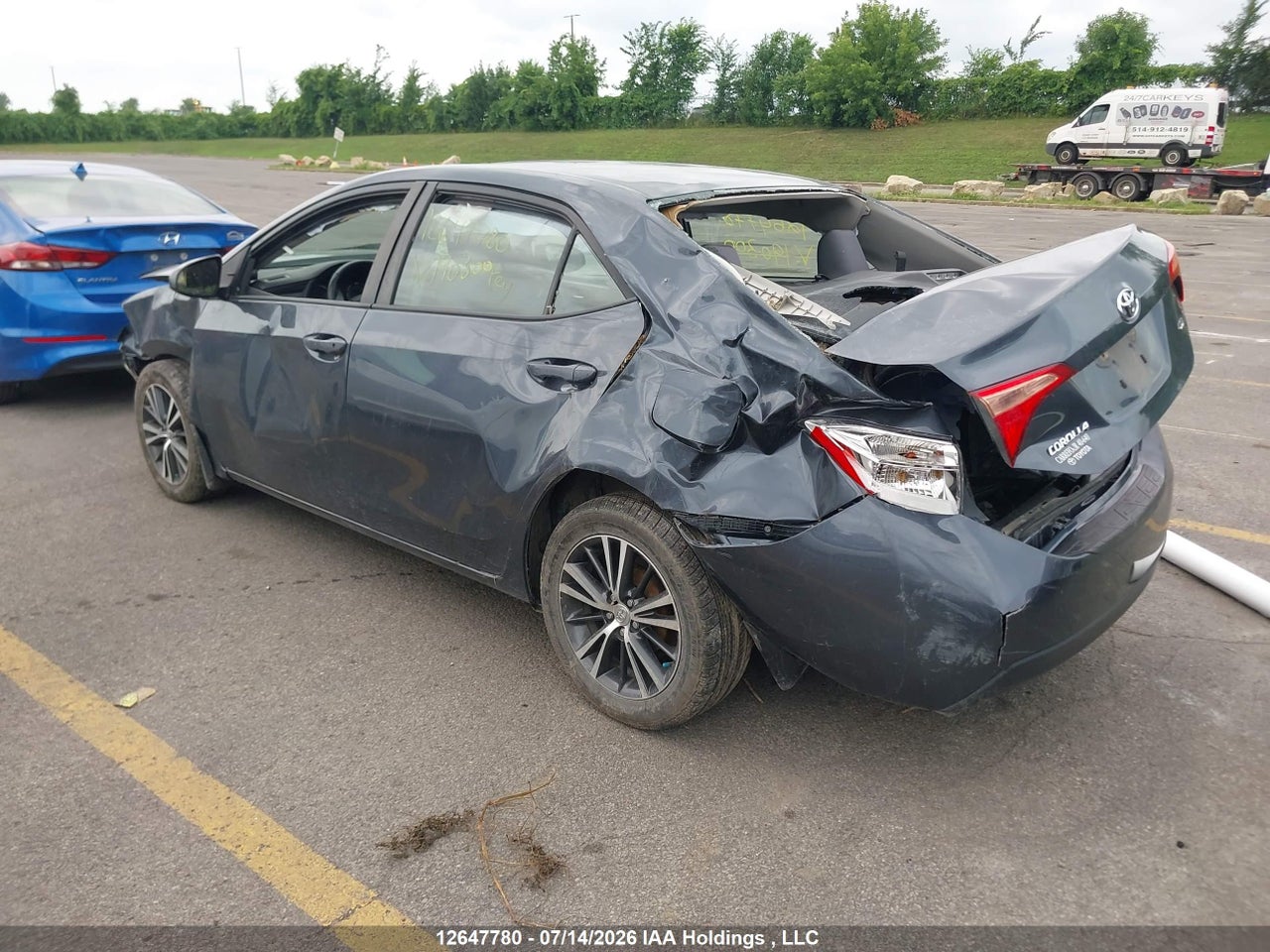 2019 TOYOTA COROLLA LE thumbnail 4