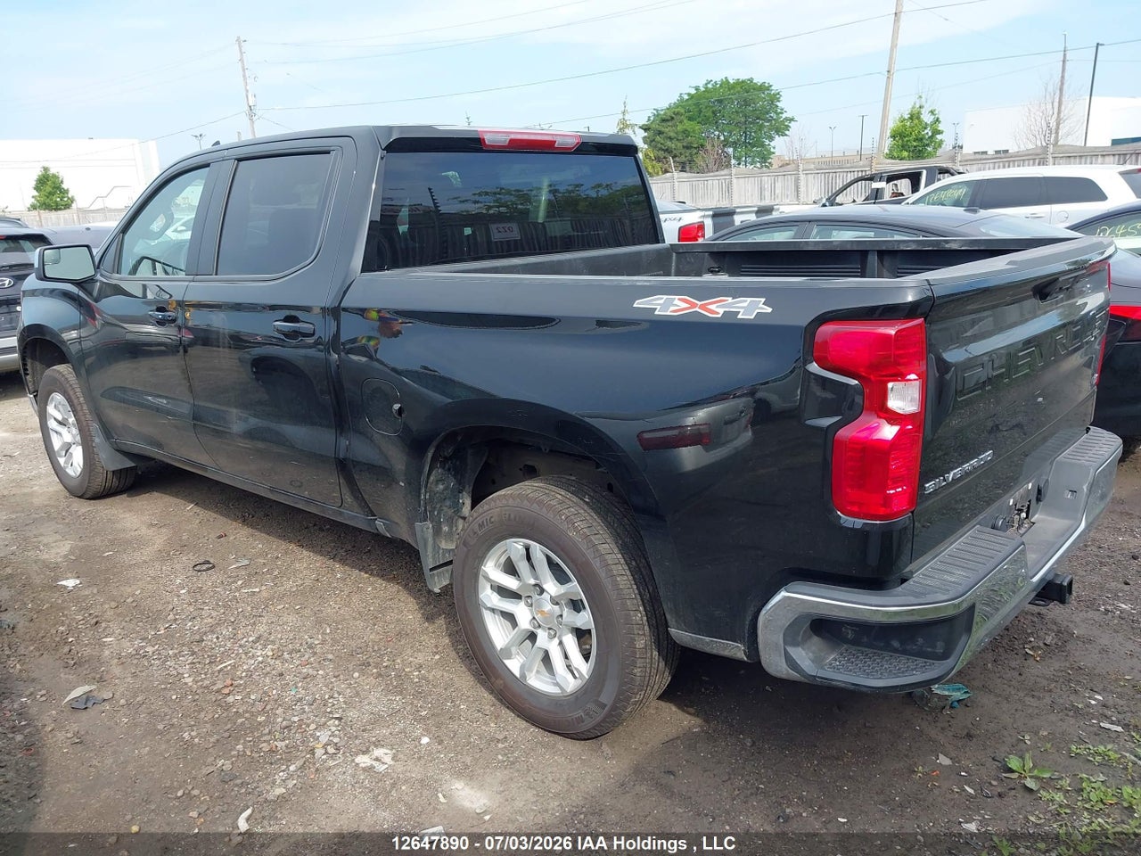 2026 CHEVROLET SILVERADO K1500 LT thumbnail 4