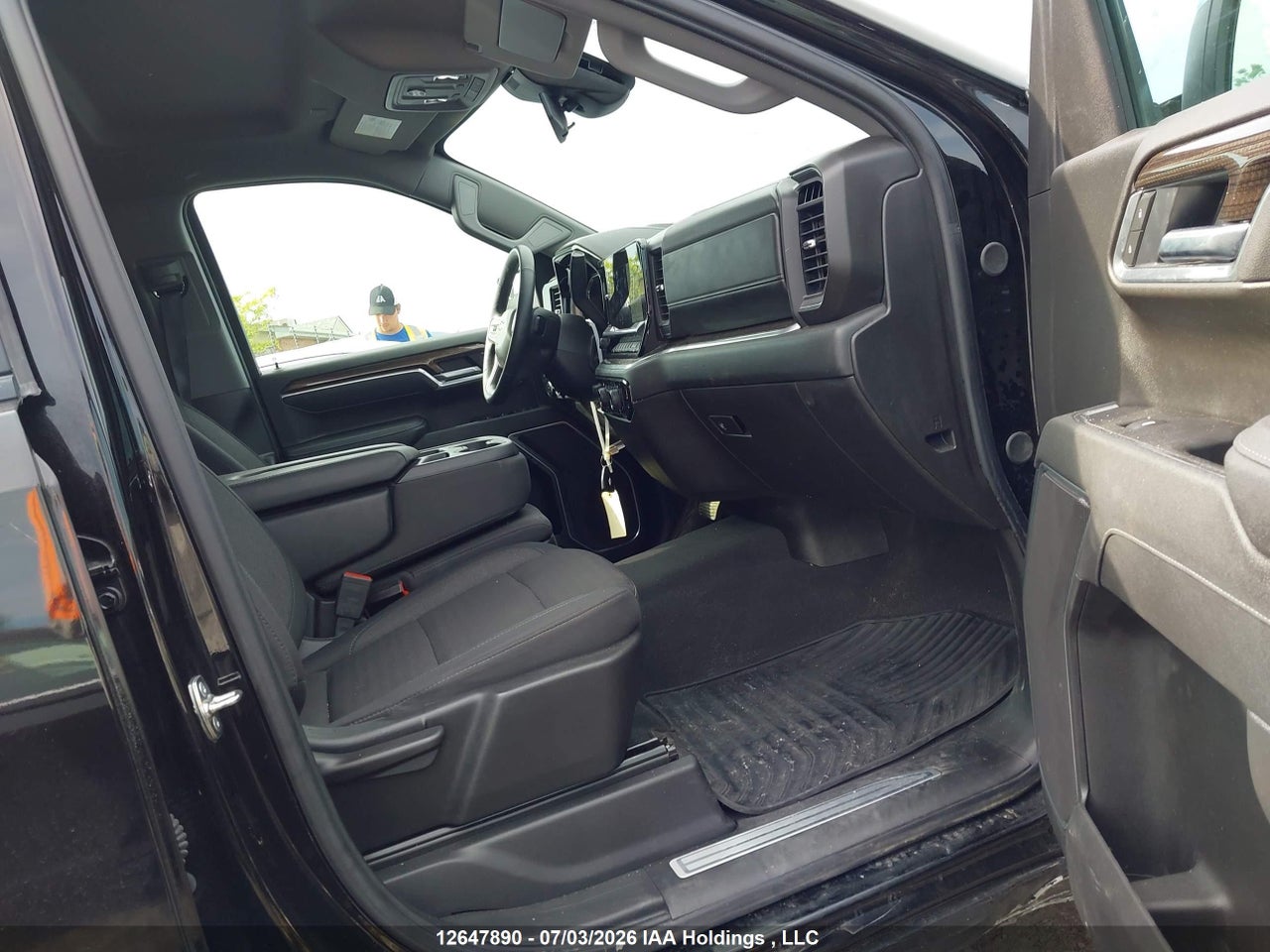 2026 CHEVROLET SILVERADO K1500 LT thumbnail 6