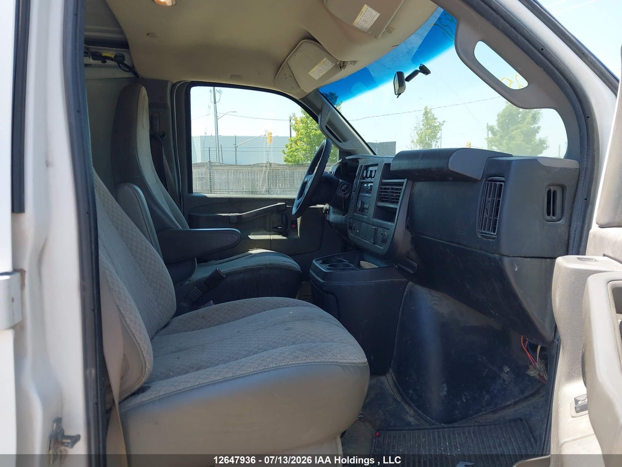 2017 GMC SAVANA 2500 WORK VAN thumbnail 6