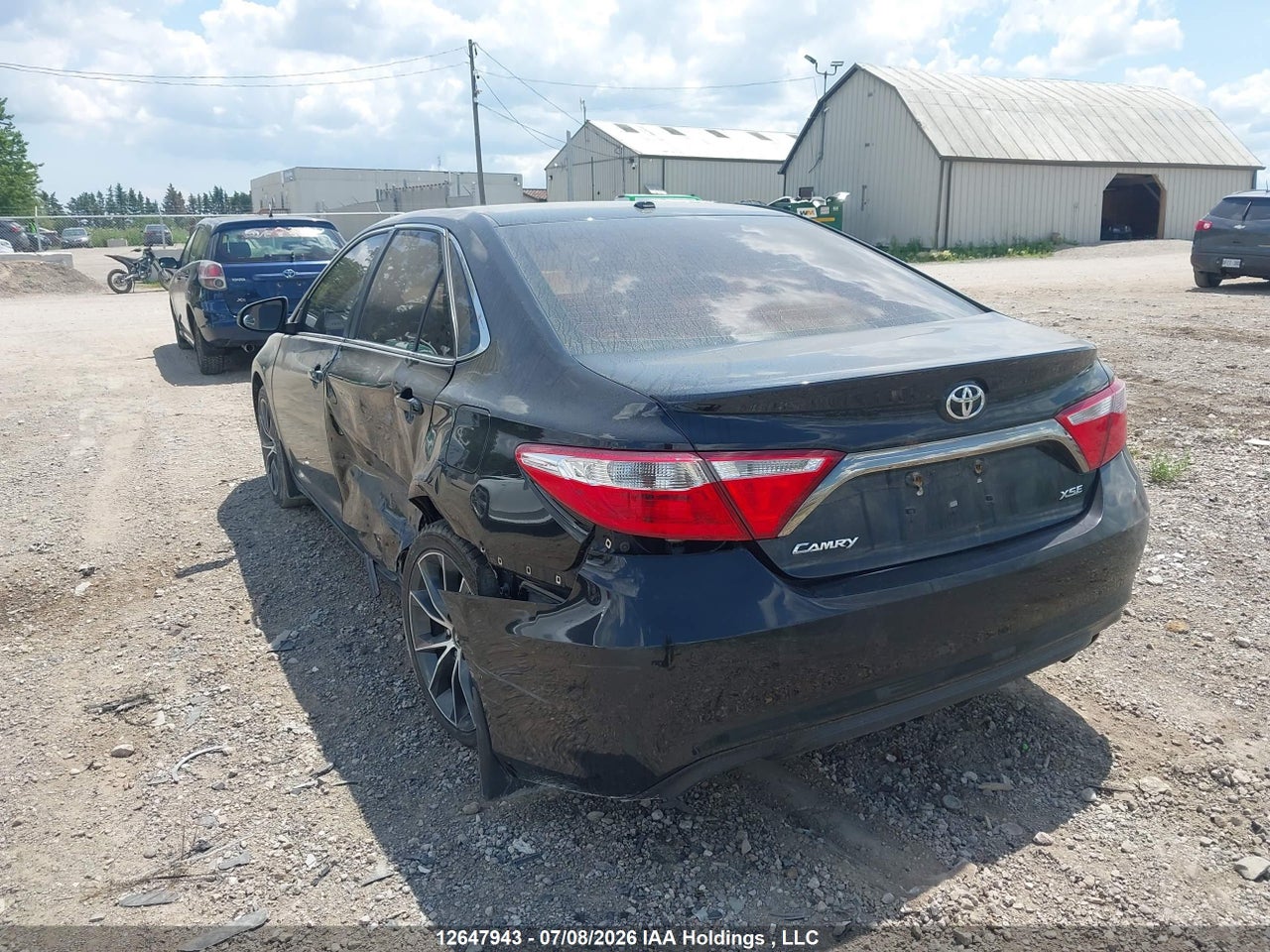 2016 TOYOTA CAMRY XSE thumbnail 4