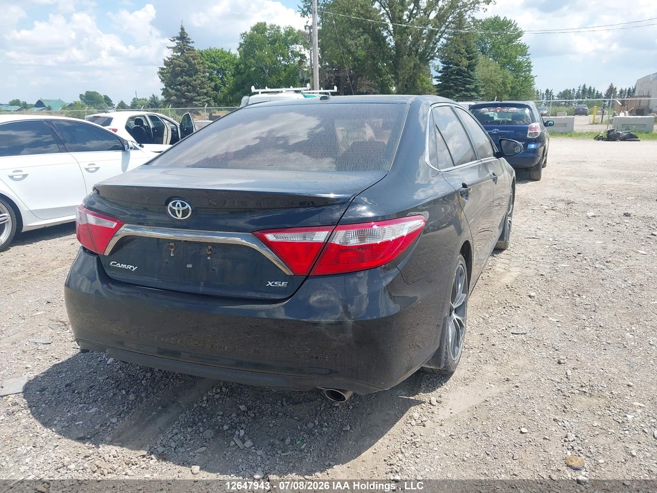 2016 TOYOTA CAMRY XSE thumbnail 5