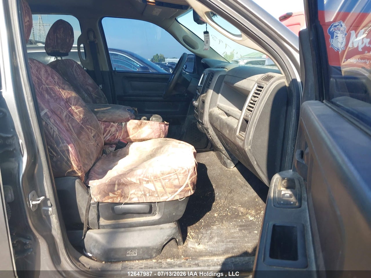 2013 RAM 1500 ST thumbnail 6