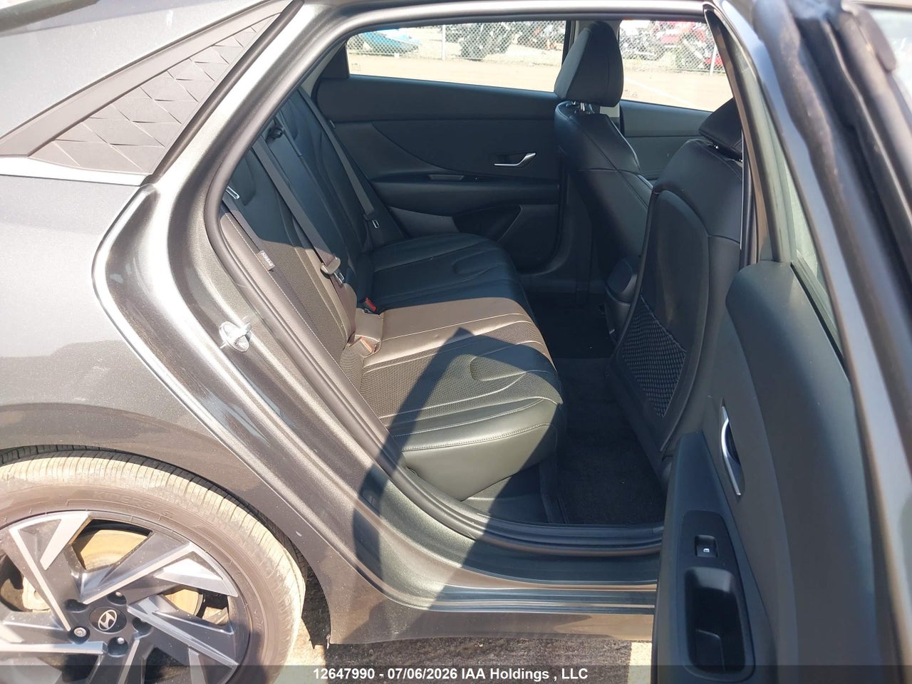 2025 HYUNDAI ELANTRA LIMITED thumbnail 9
