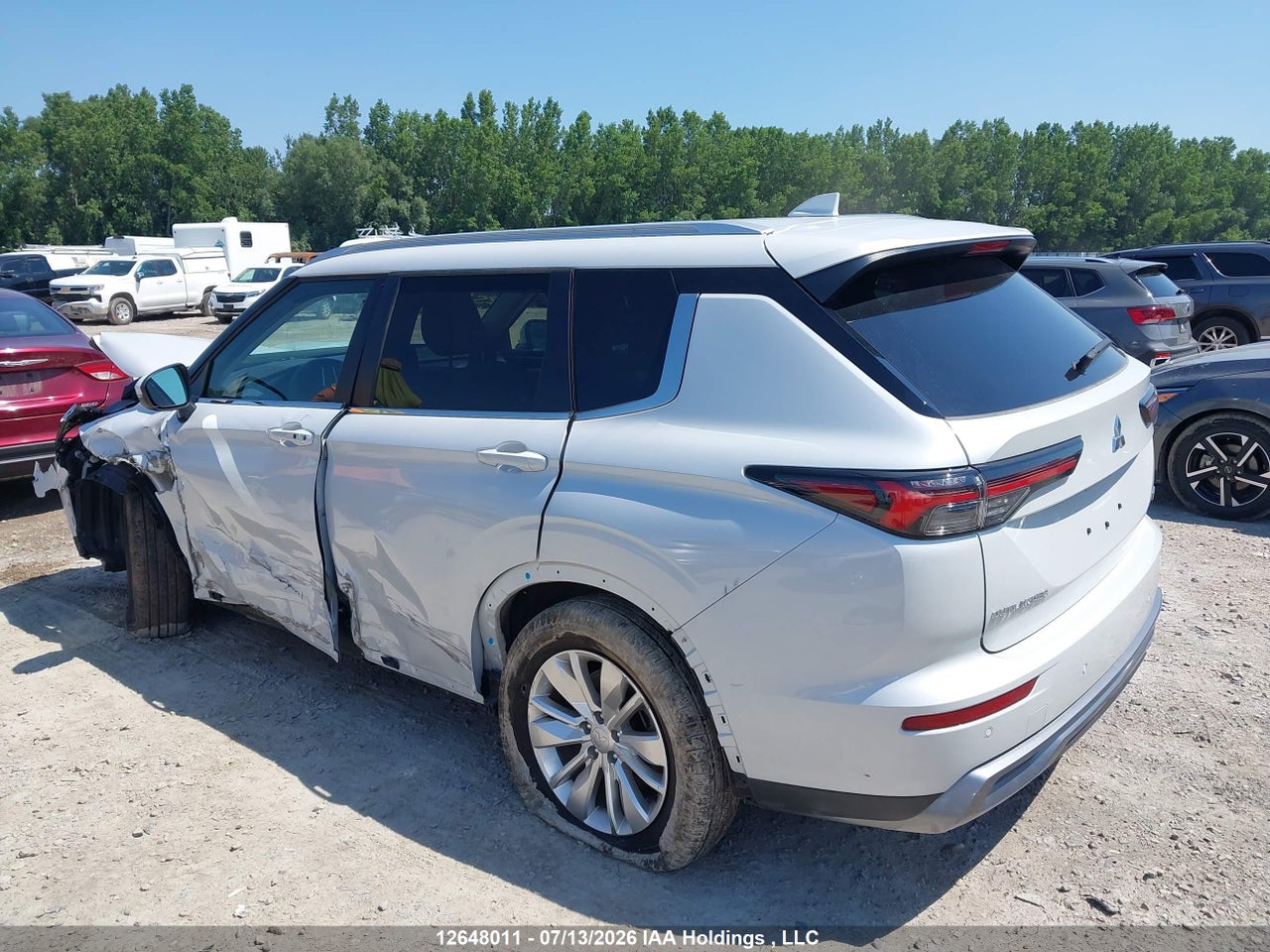 2025 MITSUBISHI OUTLANDER LE S-AWC/SE S-AWC/SEL S-AWC thumbnail 4