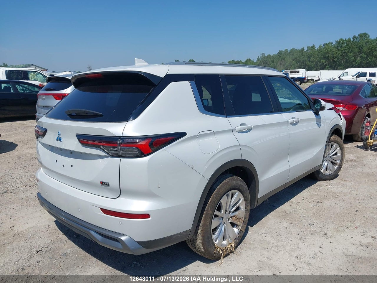 2025 MITSUBISHI OUTLANDER LE S-AWC/SE S-AWC/SEL S-AWC thumbnail 5