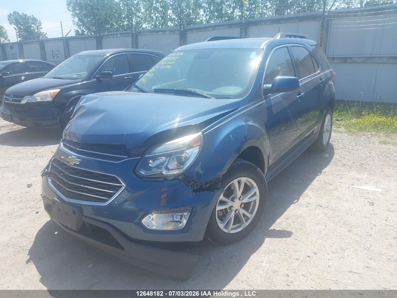 2017 CHEVROLET EQUINOX LT thumbnail 3