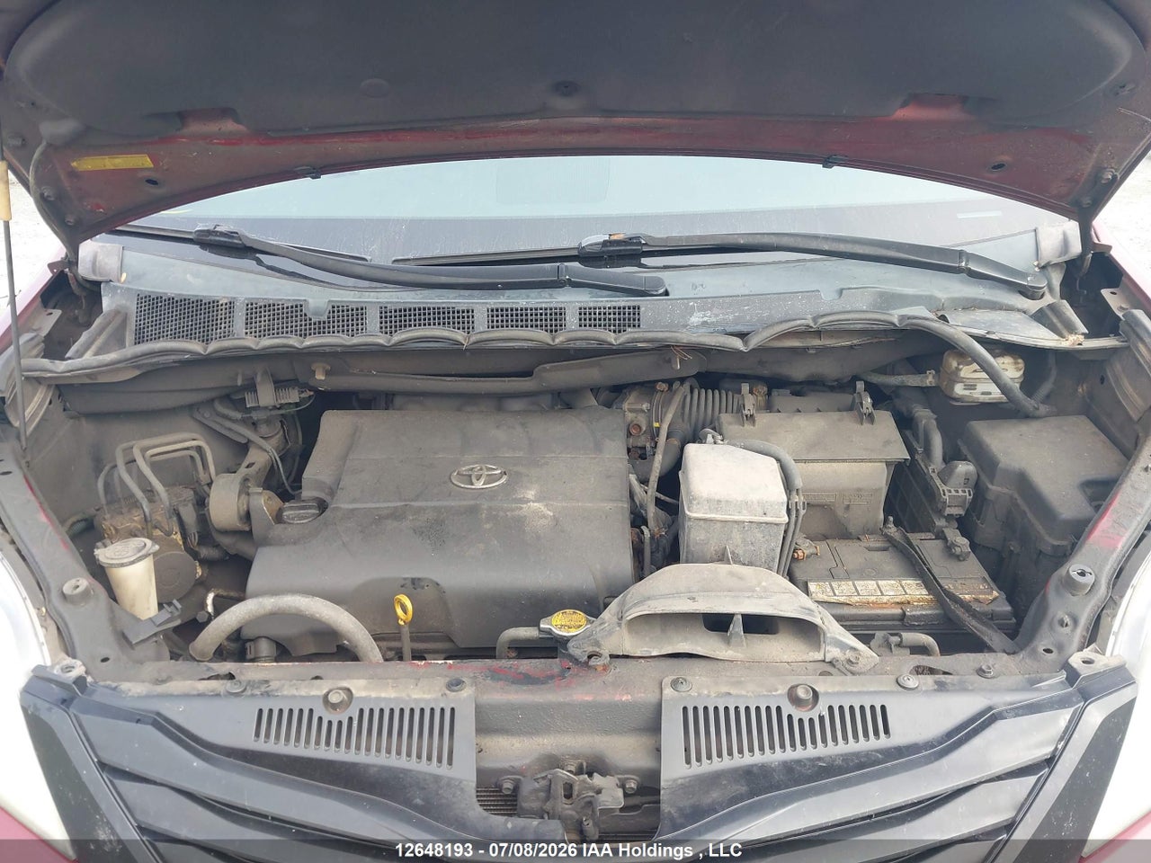 2011 TOYOTA SIENNA thumbnail 11
