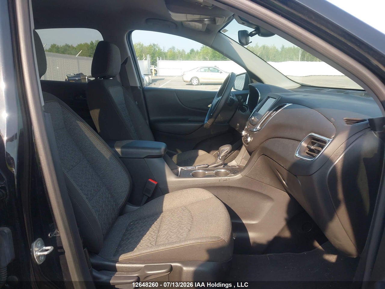 2023 CHEVROLET EQUINOX thumbnail 6