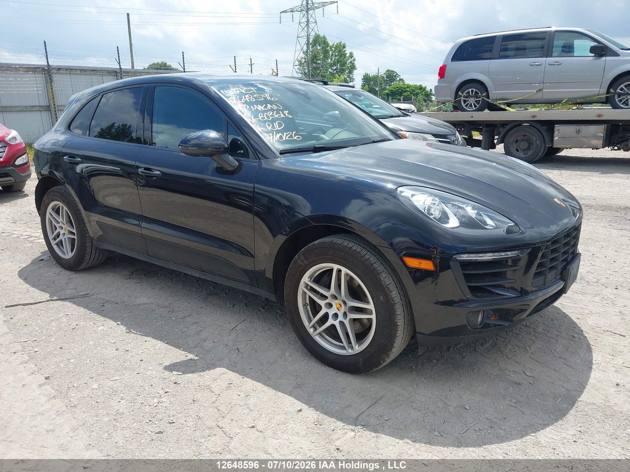 2017 PORSCHE MACAN thumbnail 2