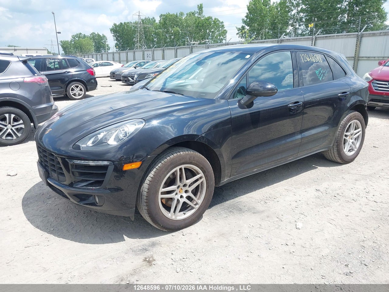 2017 PORSCHE MACAN thumbnail 3