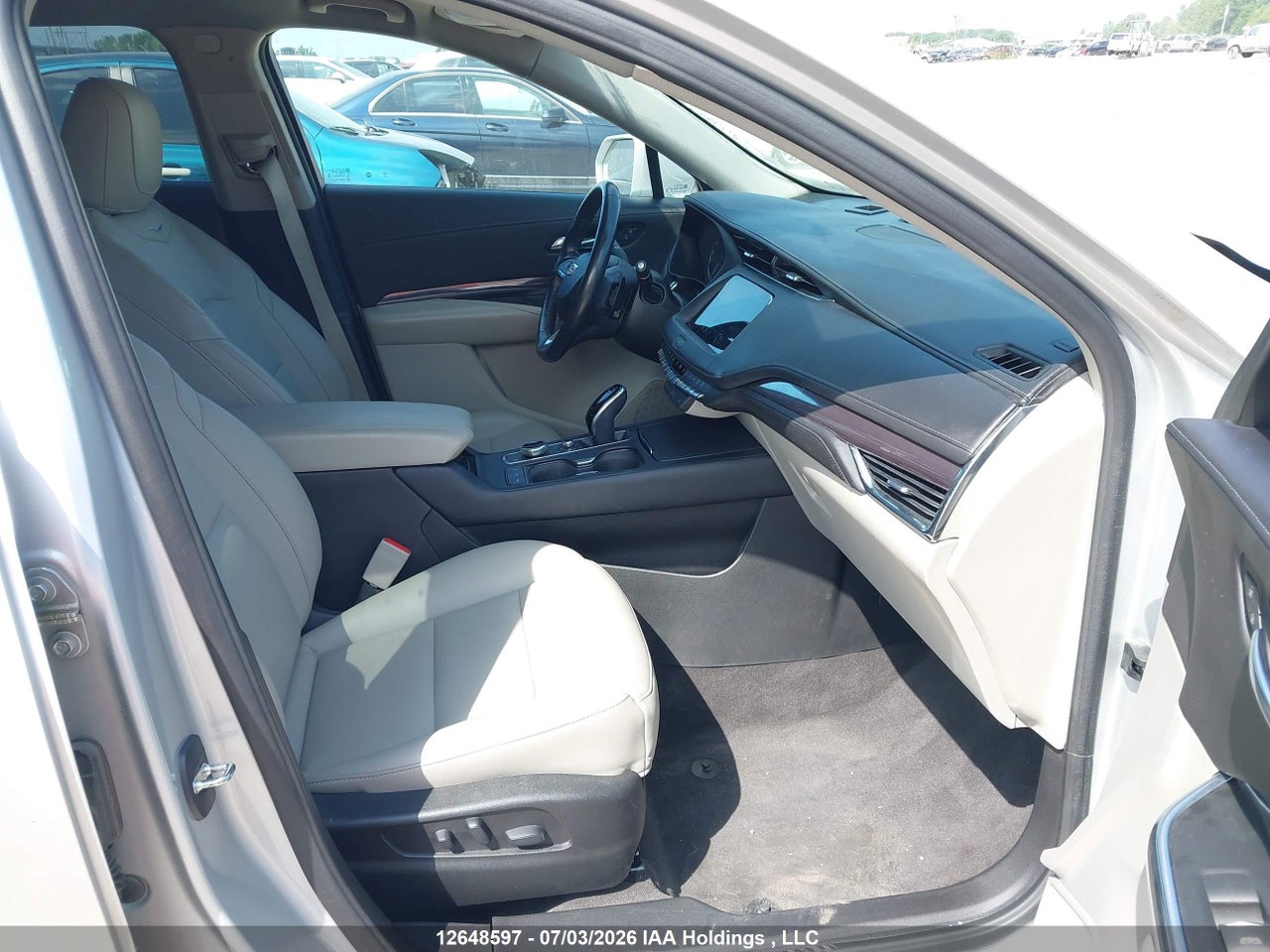 2020 CADILLAC XT4 thumbnail 6