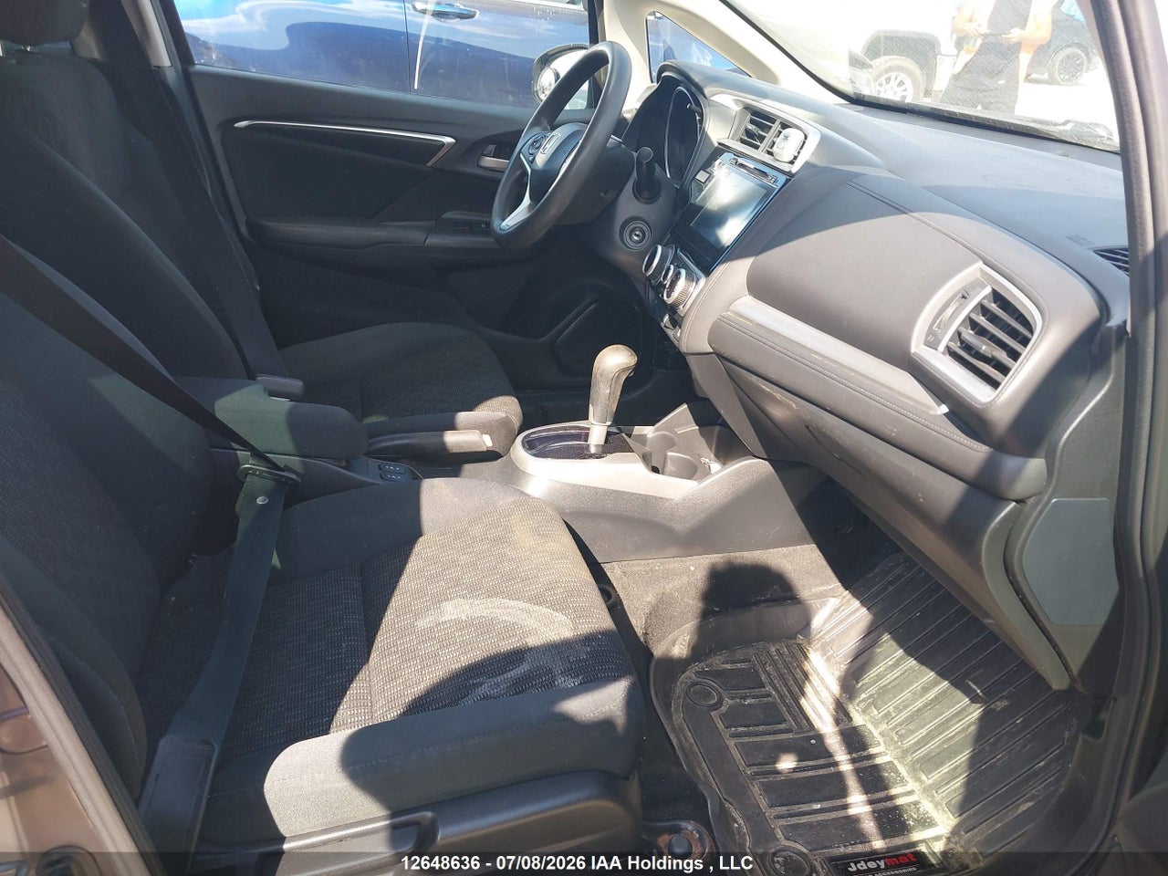 2016 HONDA FIT LX thumbnail 6