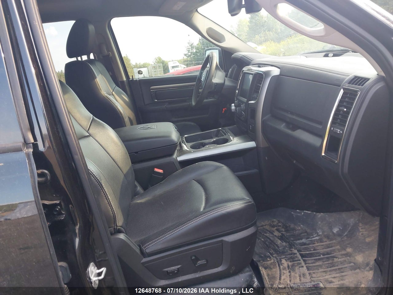 2016 RAM 1500 SPORT thumbnail 6