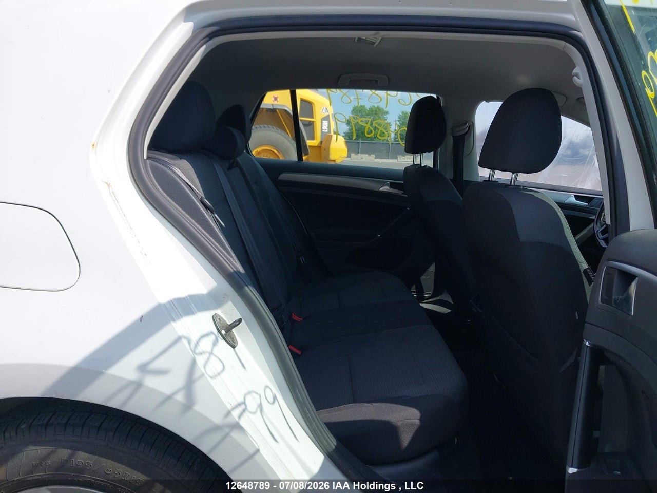 2016 VOLKSWAGEN GOLF S thumbnail 9