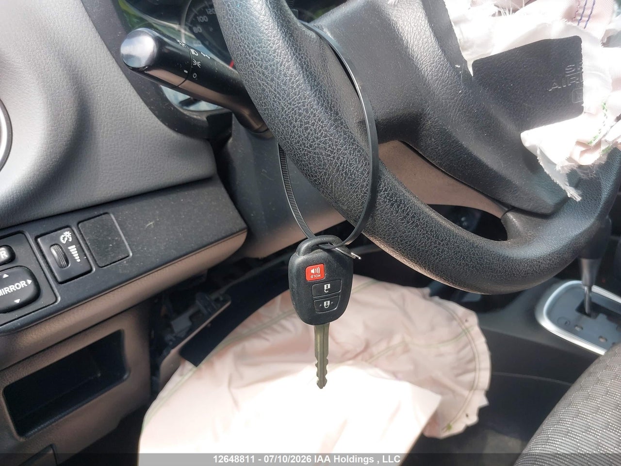 2015 TOYOTA YARIS LE thumbnail 12