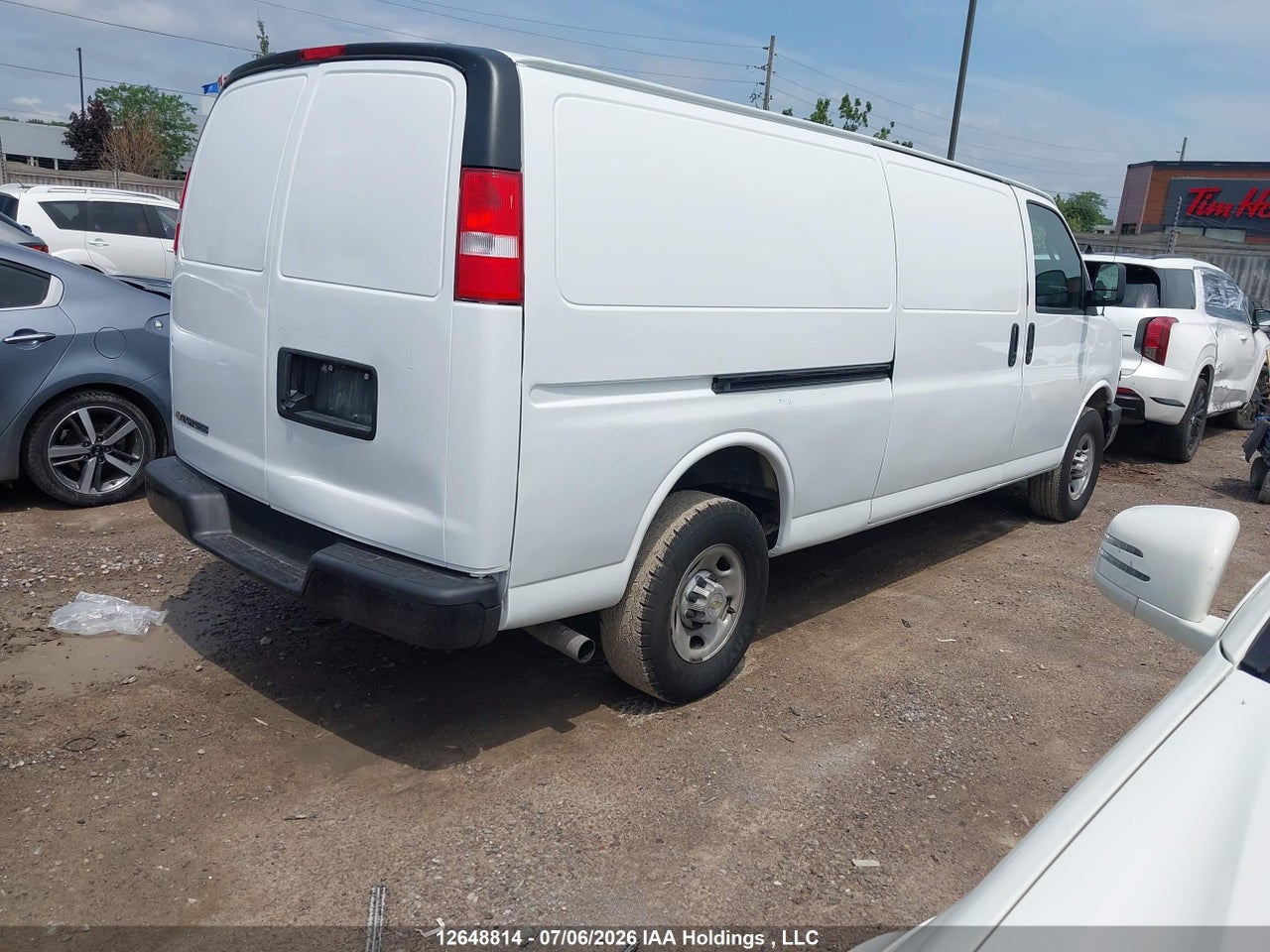 2024 CHEVROLET EXPRESS G2500 thumbnail 5