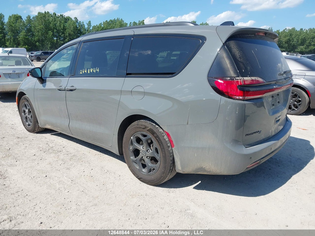 2025 CHRYSLER PACIFICA LIMITED thumbnail 4