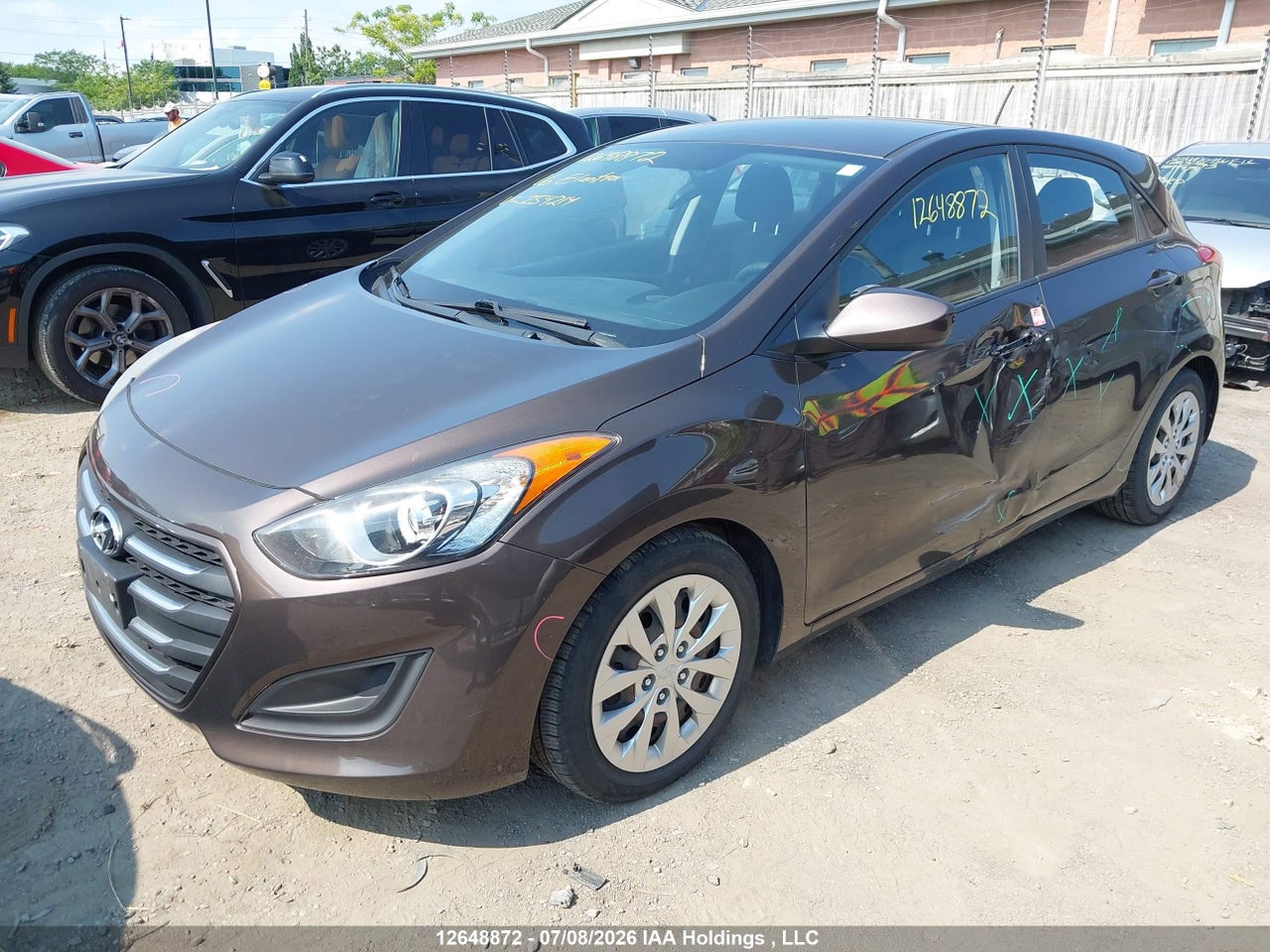 2016 HYUNDAI ELANTRA thumbnail 3