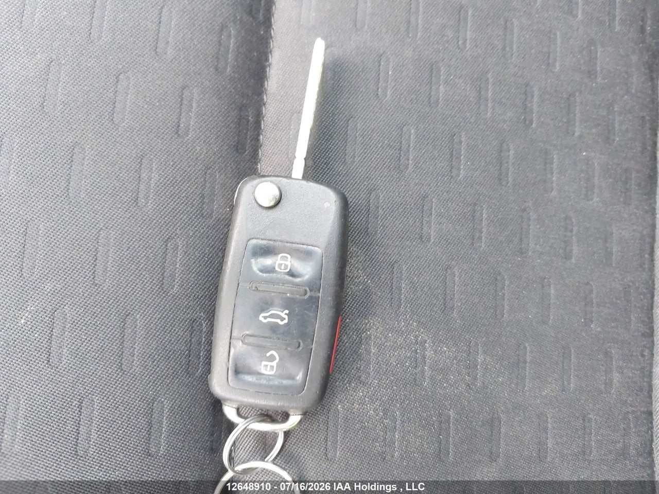 2010 VOLKSWAGEN TIGUAN SE/SEL thumbnail 12