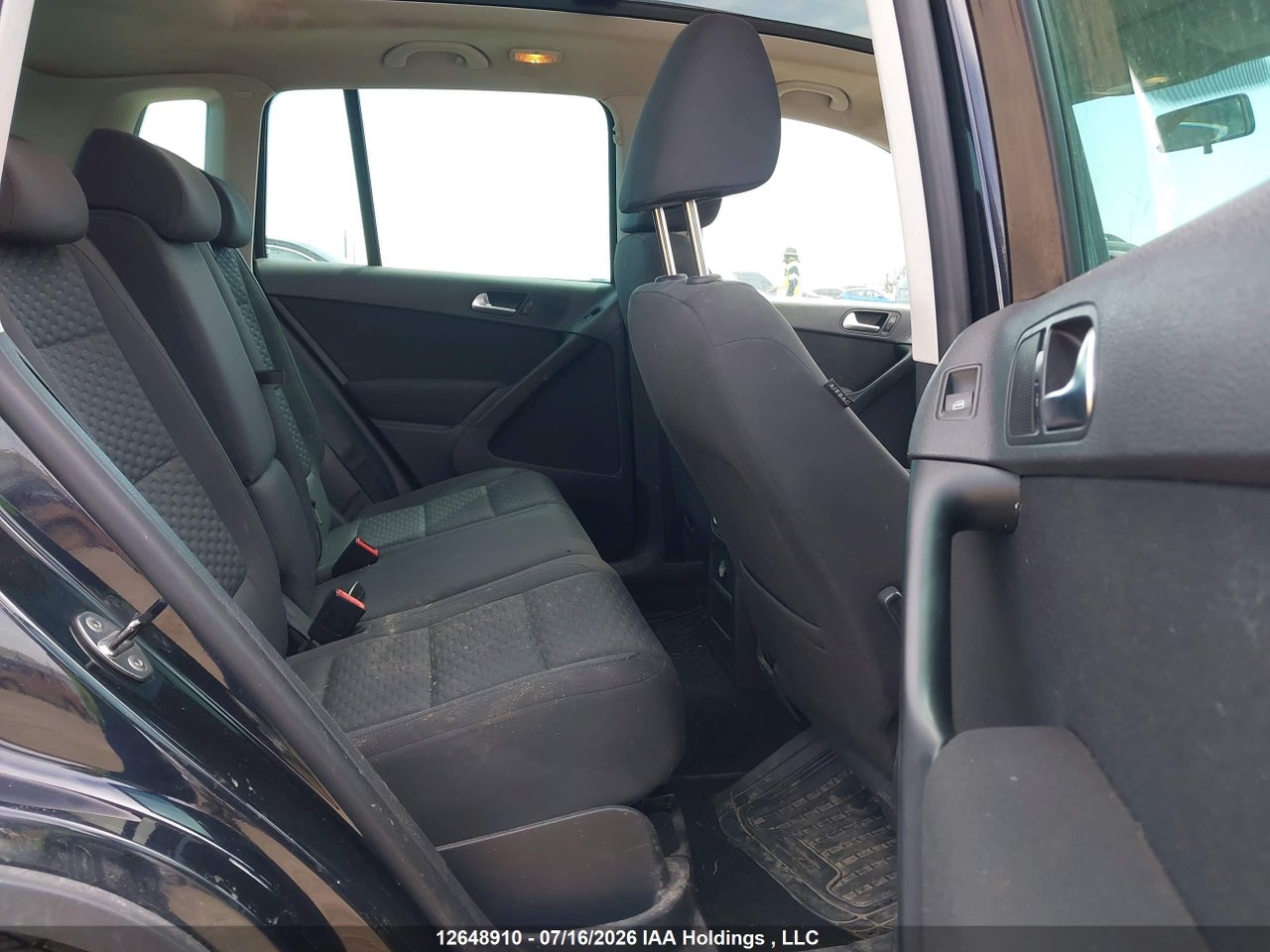 2010 VOLKSWAGEN TIGUAN SE/SEL thumbnail 9