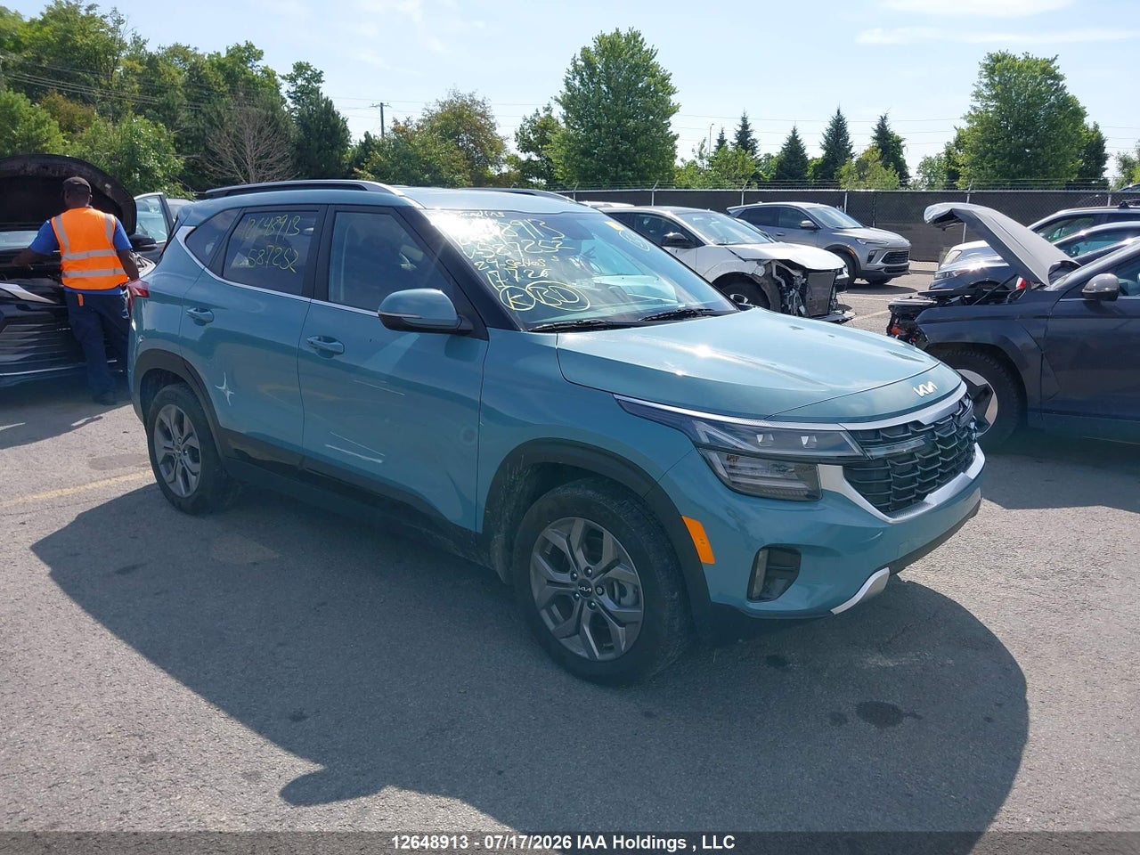 2024 KIA SELTOS S thumbnail 2